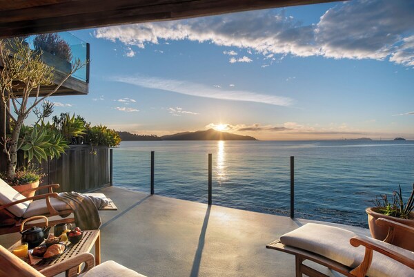 The Inn Above Tide - Sausalito, CA