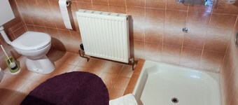 Family apartment in Pirovac - 200 m to the beach (up to 7 people)