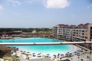 Niet-geclassificeerde afbeelding, 4 van 65, knop