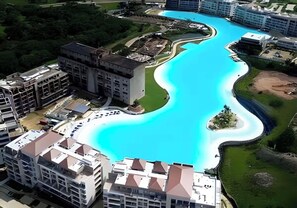 Niet-geclassificeerde afbeelding, 3 van 65, knop