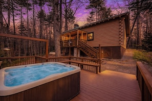 Terrace/patio - Enchanting 2-bedroom cabin in charming Ellijay (Ellijay)