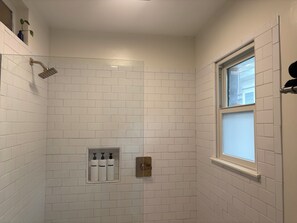 Hair dryer, towels - Walkable L5P Landing - Hot Tub Retreat (Atlanta)