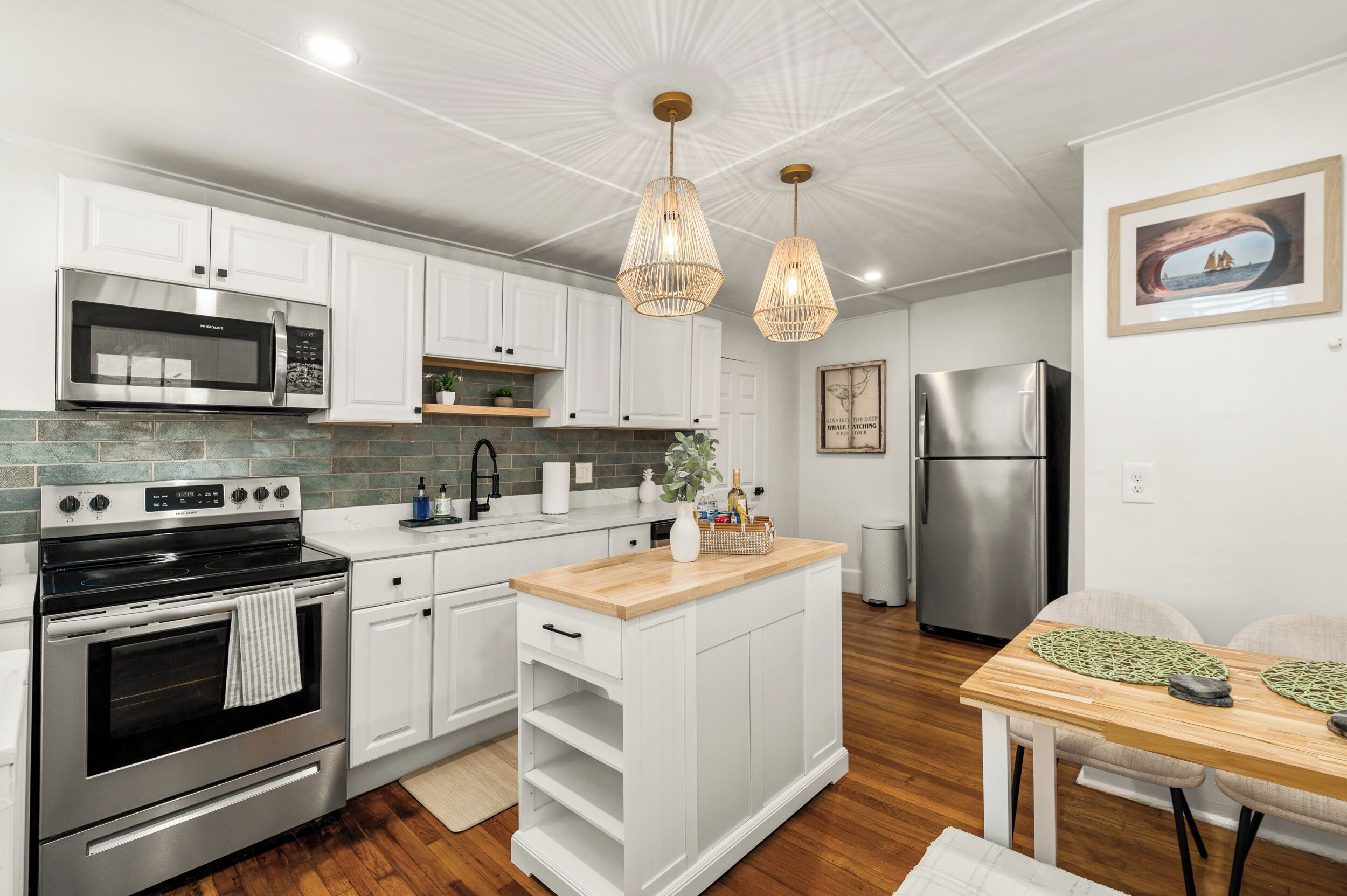 Microwave, oven, stovetop, dishwasher