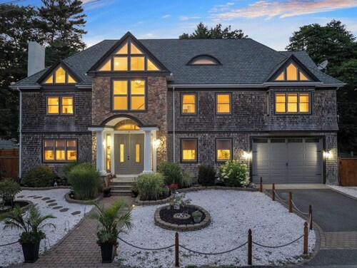 The Cove House: Upscale Coastal Living - Your Perfect Summer Escape!