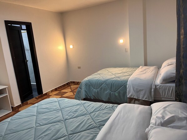 5 bedrooms, free WiFi, bed sheets, wheelchair access