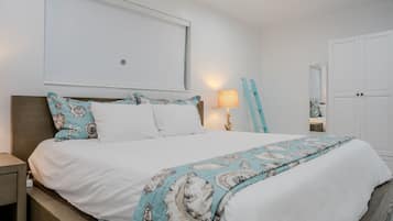 3 bedrooms, desk, free WiFi, bed sheets