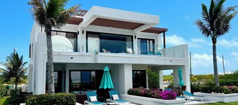 Experience island living just steps from the beach in beautiful Grand Turk.