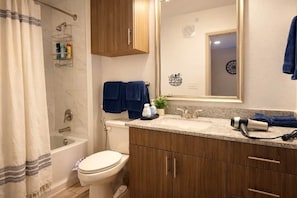 Bathroom - Cozy Designer Suite | Gym & Pool | DART Access (Irving)