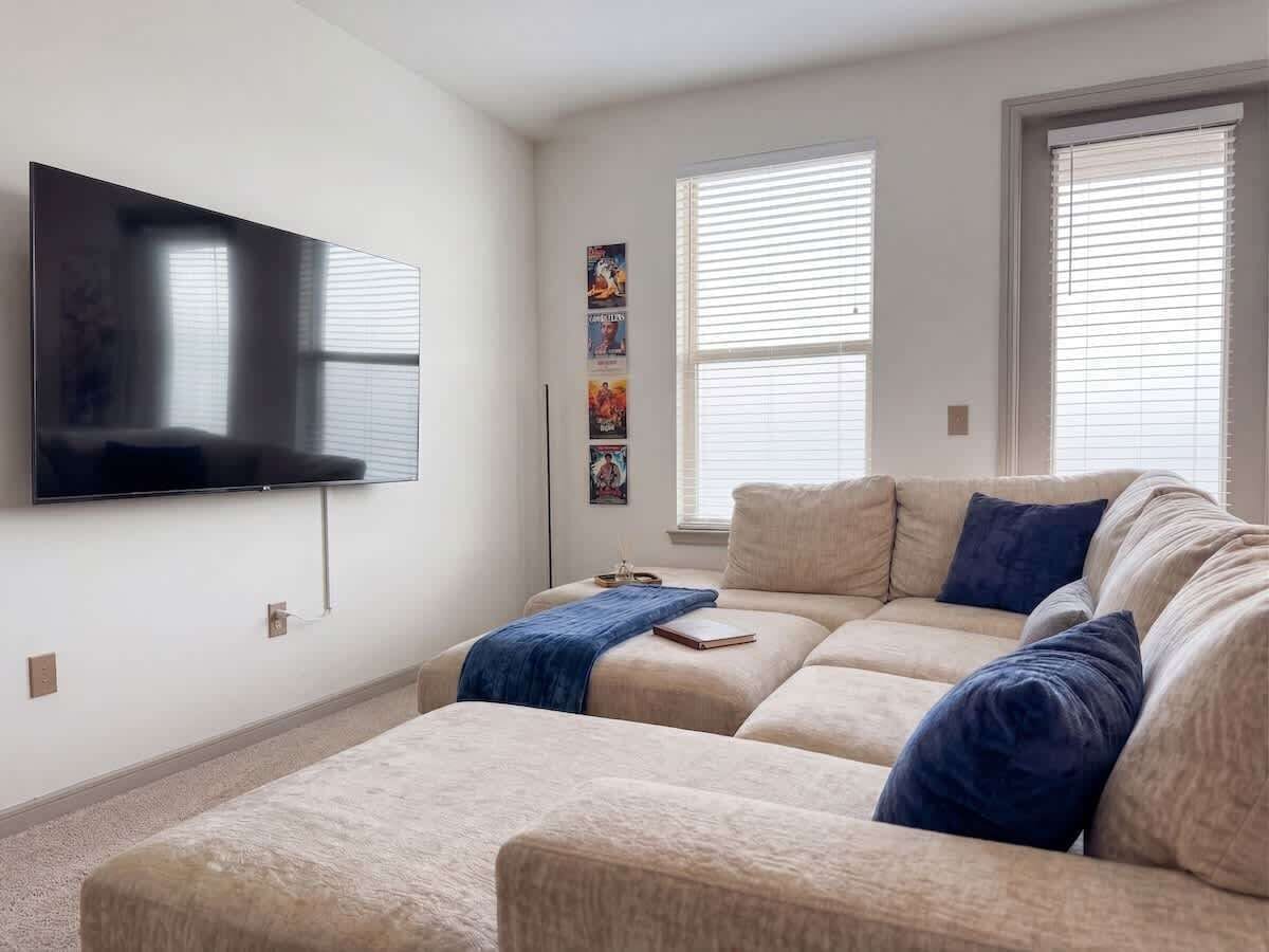 TV, offices