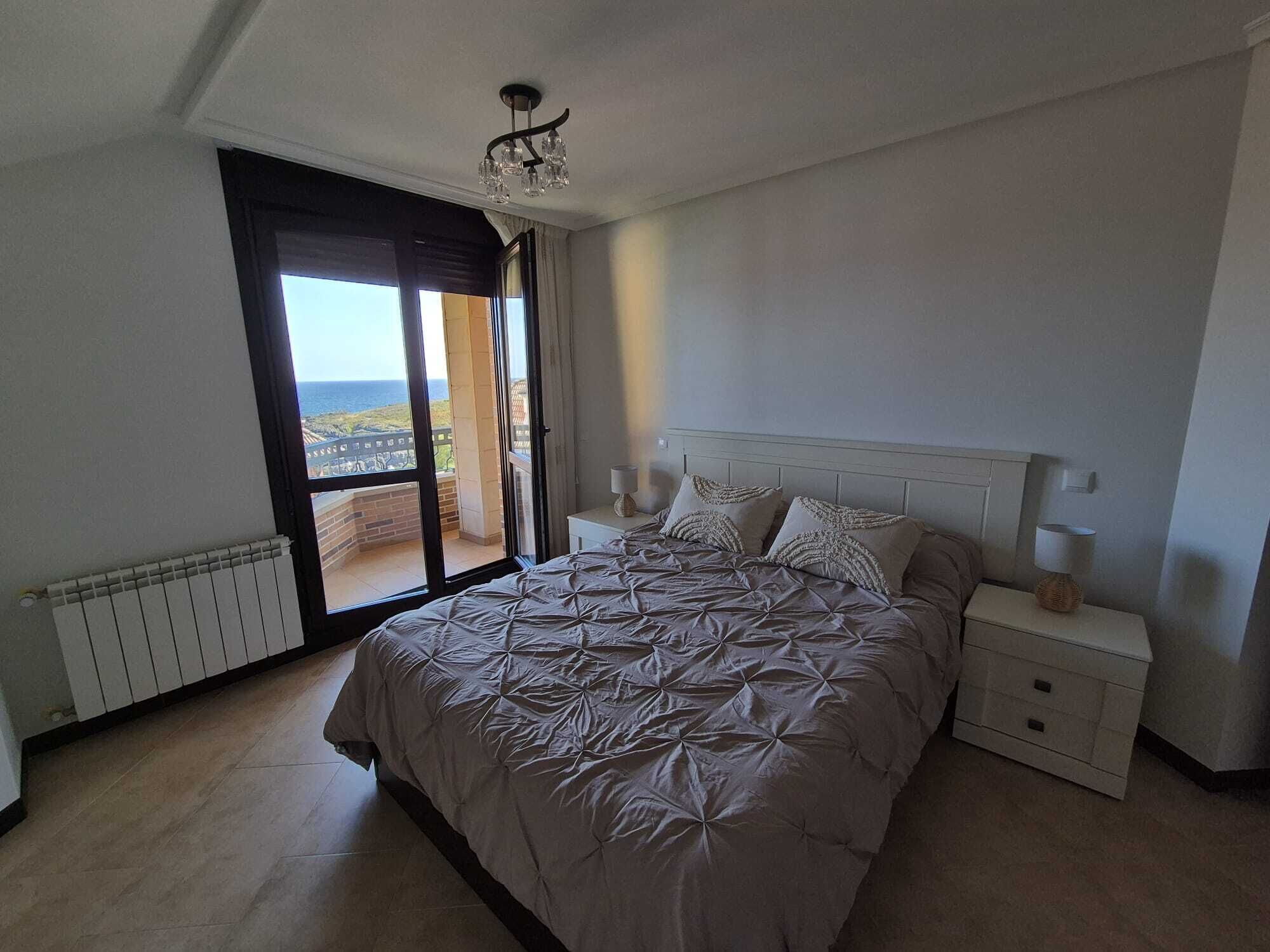 3-bedroom Apartment With Fantastics Sea View, Noja, Spain In Front Of The Beach - Isla