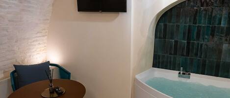 Exclusive Double Room | Private spa tub