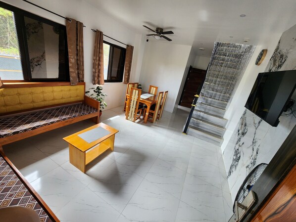 Interior - El Jae's Guesthouse Alaminos City - Affordable Transient in Hundred Island (Alaminos City)