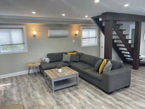 Casa, 4 quartos, sacada | Sala de estar