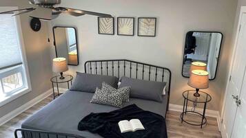 House, 4 Bedrooms, Balcony