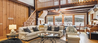 Lakeside House | Fire Pit + Direct Lake Access