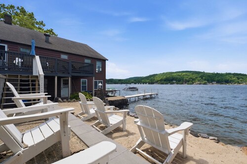 Lakeside House | Fire Pit + Direct Lake Access