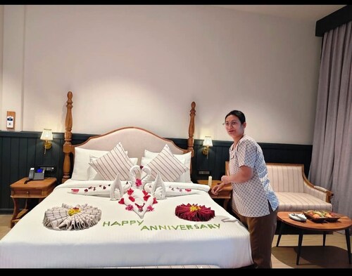 Fabulous 4-bedroom studio with AC in vibrant Guwahati