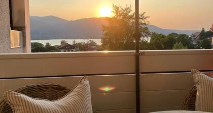 Seeblick-Idyll Tegernsee, wunderschön eingerichtet mit Berg- und Seeblick