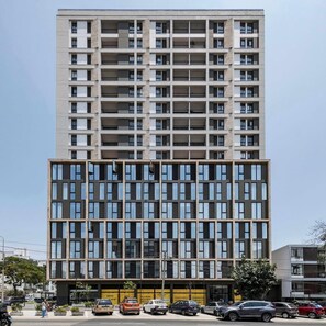 Exterior -  Miraflores 1BR Apartment | Rooftop Pool, WiFi, Co-Work & City Views (Miraflores)