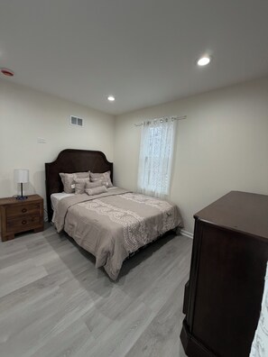 3 Schlafzimmer, Bügeleisen/Bügelbrett, kostenloses WLAN