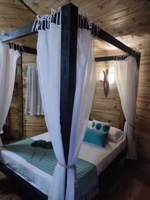 1 quarto, Wi-Fi de cortesia, roupa de cama