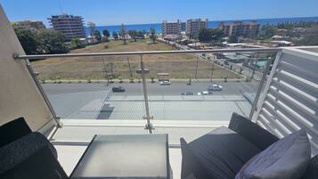 Apartment, 2 Bedrooms, Accessible, Balcony | Balcony