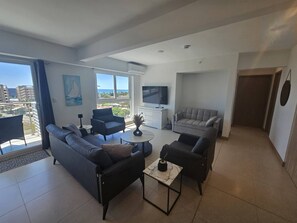 Apartment, 2 Bedrooms, Accessible, Balcony | Living room - Stunning new Beachfront Condo 9th Floor Ocean View (Jacó)