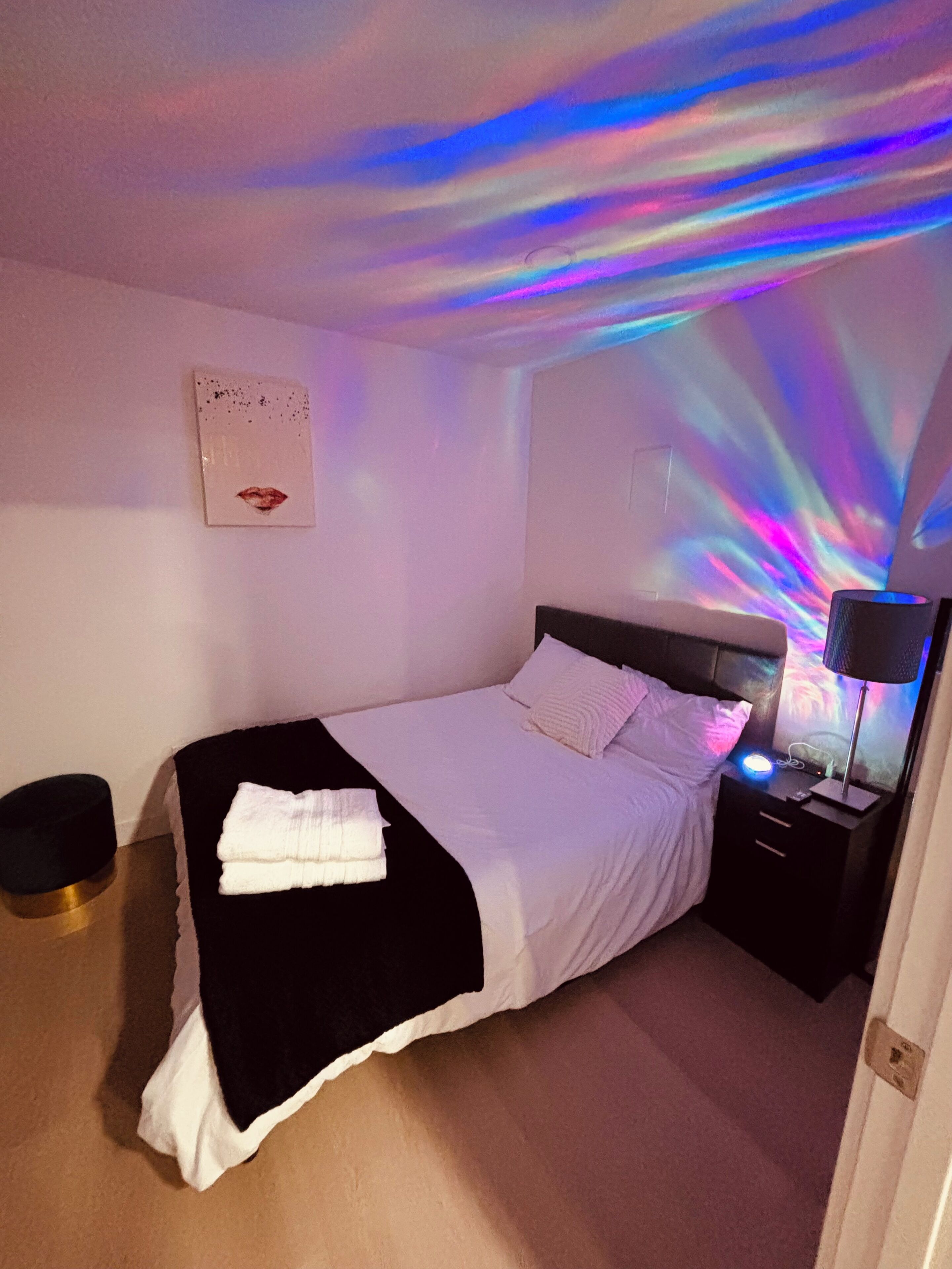 3 bedrooms, desk, free WiFi, bed sheets