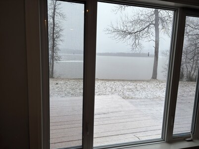 Beautiful Waterfront Apartment – Quispamsis, NB