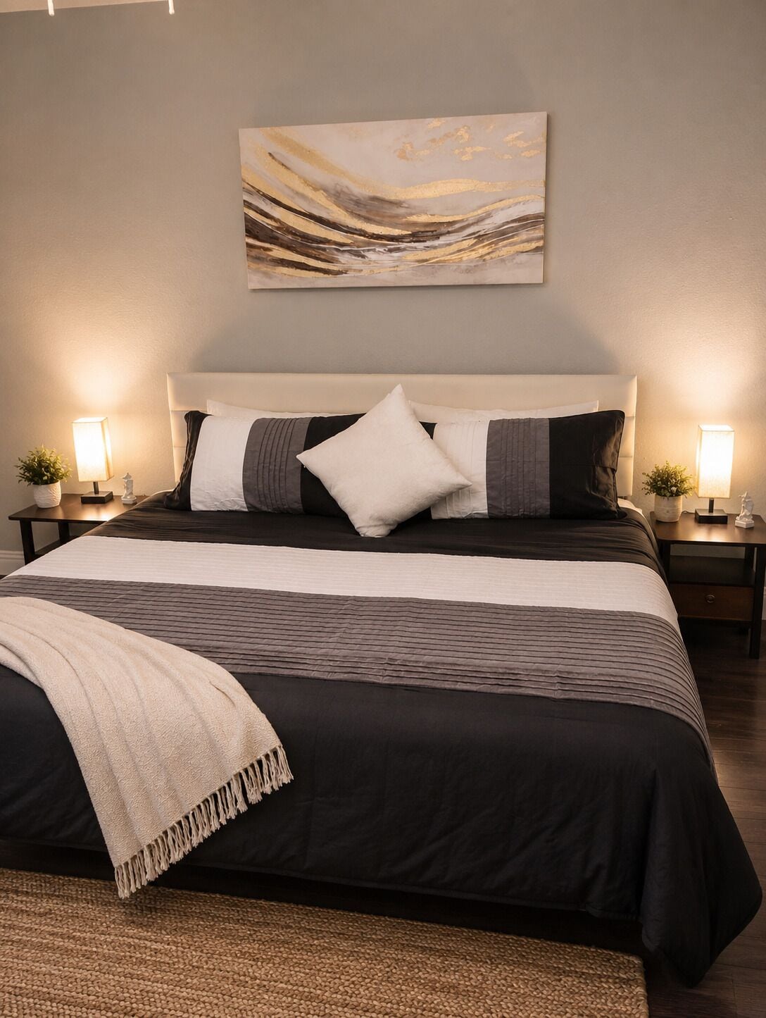 1 habitación, tabla de planchar con plancha, wifi y ropa de cama 