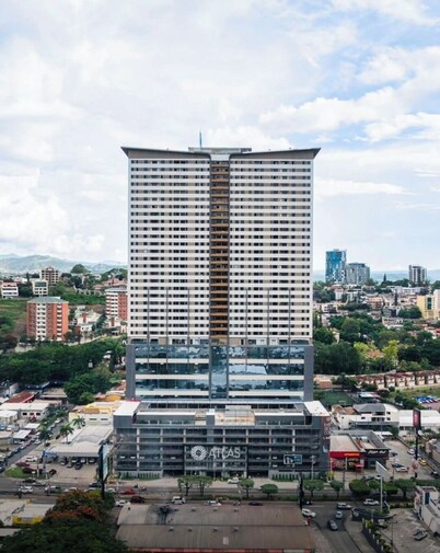 Modern Stylish Apartment Tegucigalpa 4 mint from American embassy