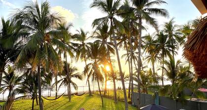 Perfect beachfront villa, breathtaking view, where the ocean and the sun meet.