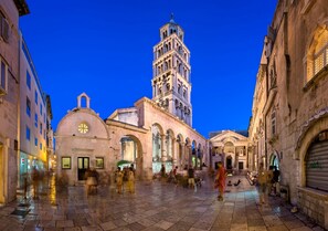 Point of interest - 105 luxury room in the heart of Split with roof terrace (Split)