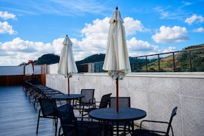 Apartment | Outdoor dining - hihome - Reserva Granja Brasil (Petrópolis)