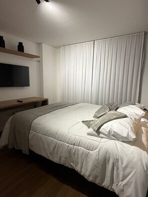Appartement | Espace de travail pour ordinateur portable, Wi-Fi gratuit