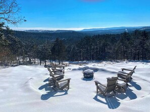 Property grounds - Bear Mountain Retreat: 6BR/3BA + Game Room and View! (Township of Marble City)