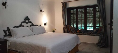Perfect 1-bedroom bungalow with AC in delightful Casa De Campo Resort, La Romana