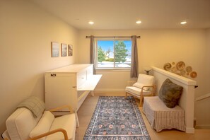 Interior - Townhouse on the Trail (Sequim)