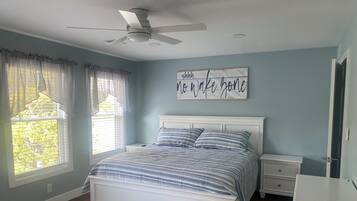 3 bedrooms, WiFi, bed sheets