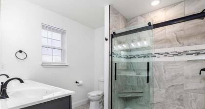 Spacious 3BR Retreat Near Fort Leonard Wood