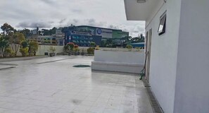 Terrace/patio - Studio Bedroom 4pax, City Main, Near Session Rd & SM (Baguio)