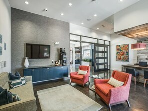 Interior - Landing | Stylish 2BD, Gym (Dallas)