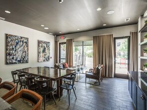 Interior - Landing | Chic 1BD, Gym (Dallas)