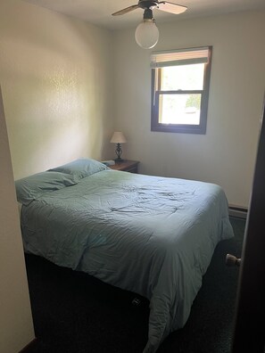 WiFi, bed sheets - Rustic, lake-side,  4-bedroom cabin at Oak Grove Resort (Chetek)