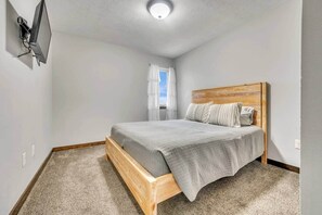 3 habitaciones, wifi gratis y ropa de cama 