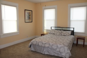 Room - Cozy 1-bedroom apartment in New Richmond (New Richmond)