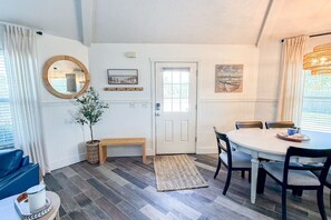 Dining - Coastal Bungalow • Sleeps 6 • Mexico Beach (Port St. Joe)