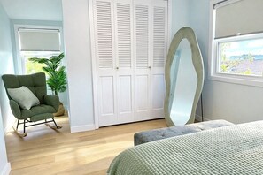 3 bedrooms, iron/ironing board, travel crib, WiFi