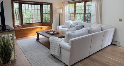 New for 2026! 3-BR house with AC. Walk to town, beach, pool access available.