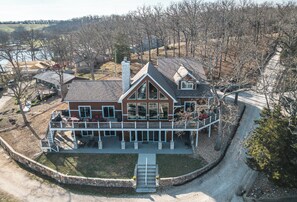 Exterior - Honeysuckle House-Luxury 5BR&Loft Lakefront-King Suites-Chef Kitchen-Custom Dock (Gravois Mills)